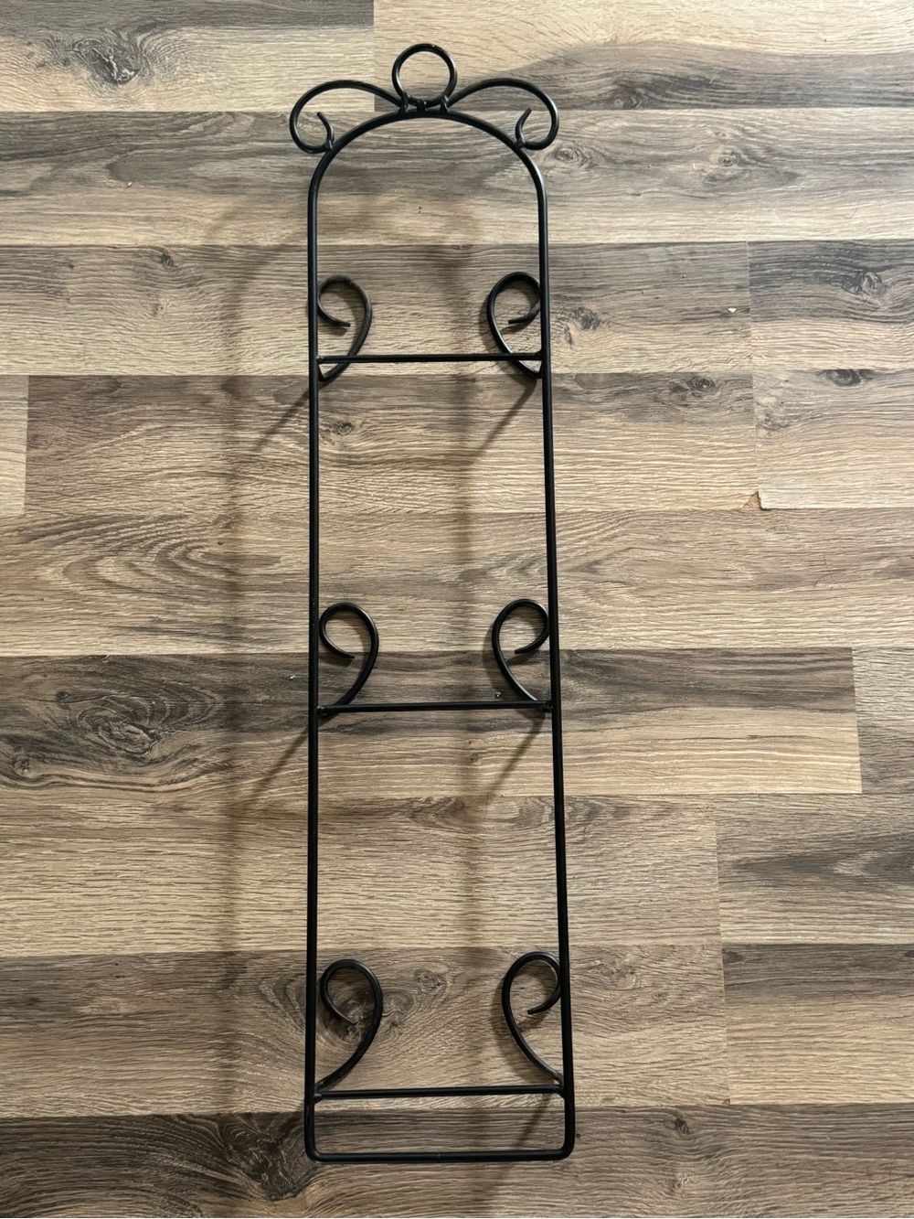 Wrought Iron 3 Plate Wall Rack - Picture 2 of 5